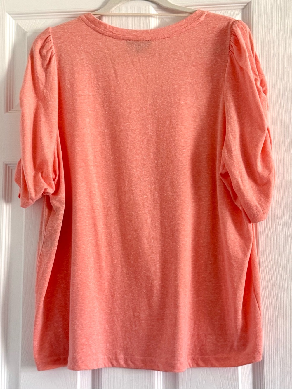 Democracy Short Sleeve V-Neck Top in Peach/Coral 1X - Picture 3 of 7